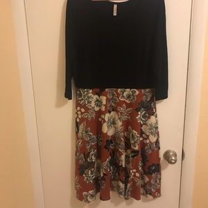 Long Sleeve Gilli dress. Sz XL